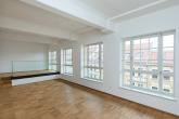 Referenz_Wohnzimmer - Wohnen im Industriedenkmal: Individuelle 2-Zi.-Wohnung mit Empore und moderner Ausstattung!