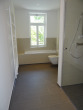 TL-Bad mit Wa.+Du. - Beliebtes Brunnenviertel: Gut geschnittene, geräumige 4-Zi.-Whg. m. Balkon + attraktiver Ausstattung