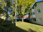 schöne ruhige Parklage
