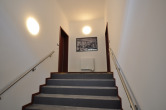 Zugang EG-Wohnungen - Wohnen im Industriedenkmal! 5 Zimmer, Terrasse+Garten, EBK, moderne Ausstattung, …