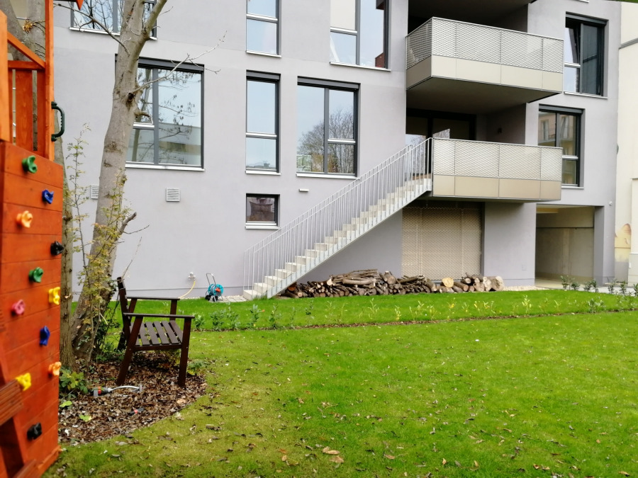 100m² Privatgarten