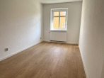Schlafzimmer - Gemütliche und frisch renovierte 2-Zi.-Whg. in gepflegter Wohnanlage und Nähe Stadtpark!!
