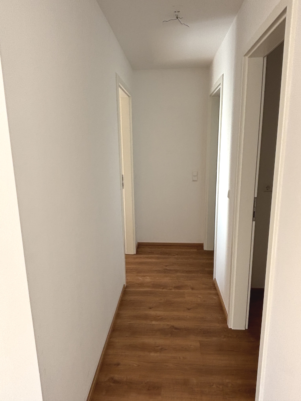 Flur zum SZ + Bad