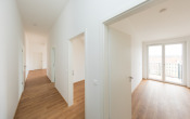 Flur - +++ Weißer Wohnberechtigungsschein erforderlich!!! 4-Zi.-Whg. in modernem Neubau +++