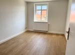 Wohnzimmer - Gemütliche und frisch renovierte 2-Zi.-Whg. in gepflegter Wohnanlage und Nähe Stadtpark!!