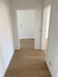 Flur - Gemütliche und frisch renovierte 2-Zi.-Whg. in gepflegter Wohnanlage und Nähe Stadtpark!!