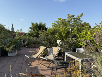 Pure Idylle über den Dächern von Leipzig – stilvolle 3-Zimmerwohnung mit 70 m² Dachterrasse, 04105 Leipzig, Wohnung