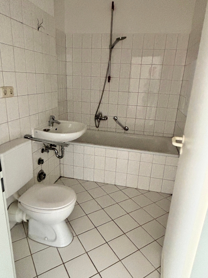 Bad mit Wanne